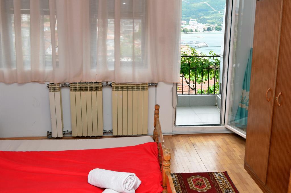 אוהריד Apartments Villa Saray מראה חיצוני תמונה