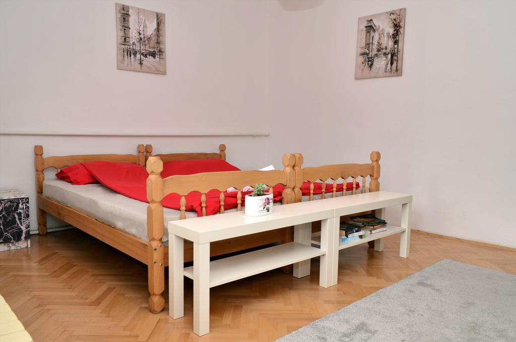 אוהריד Apartments Villa Saray מראה חיצוני תמונה